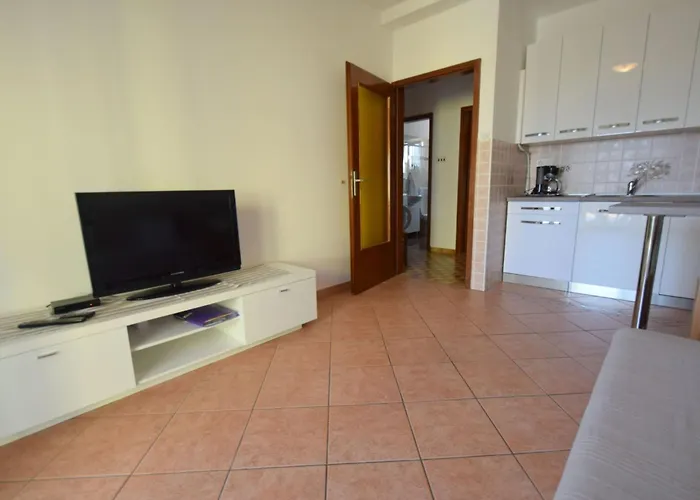 Josipa5 Mit Terrasse By Interhome *