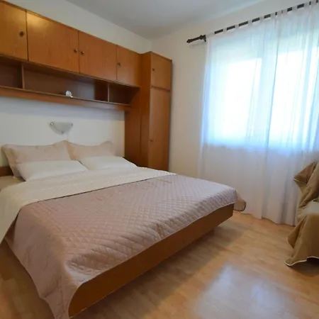 Apartmán Josipa5 Mit Terrasse By Interhome
